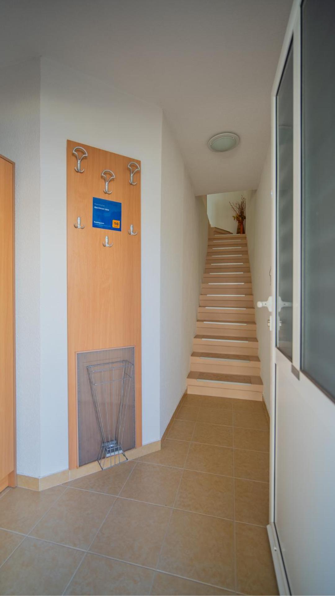 Apartmani Ana Tivat Eksteriør billede