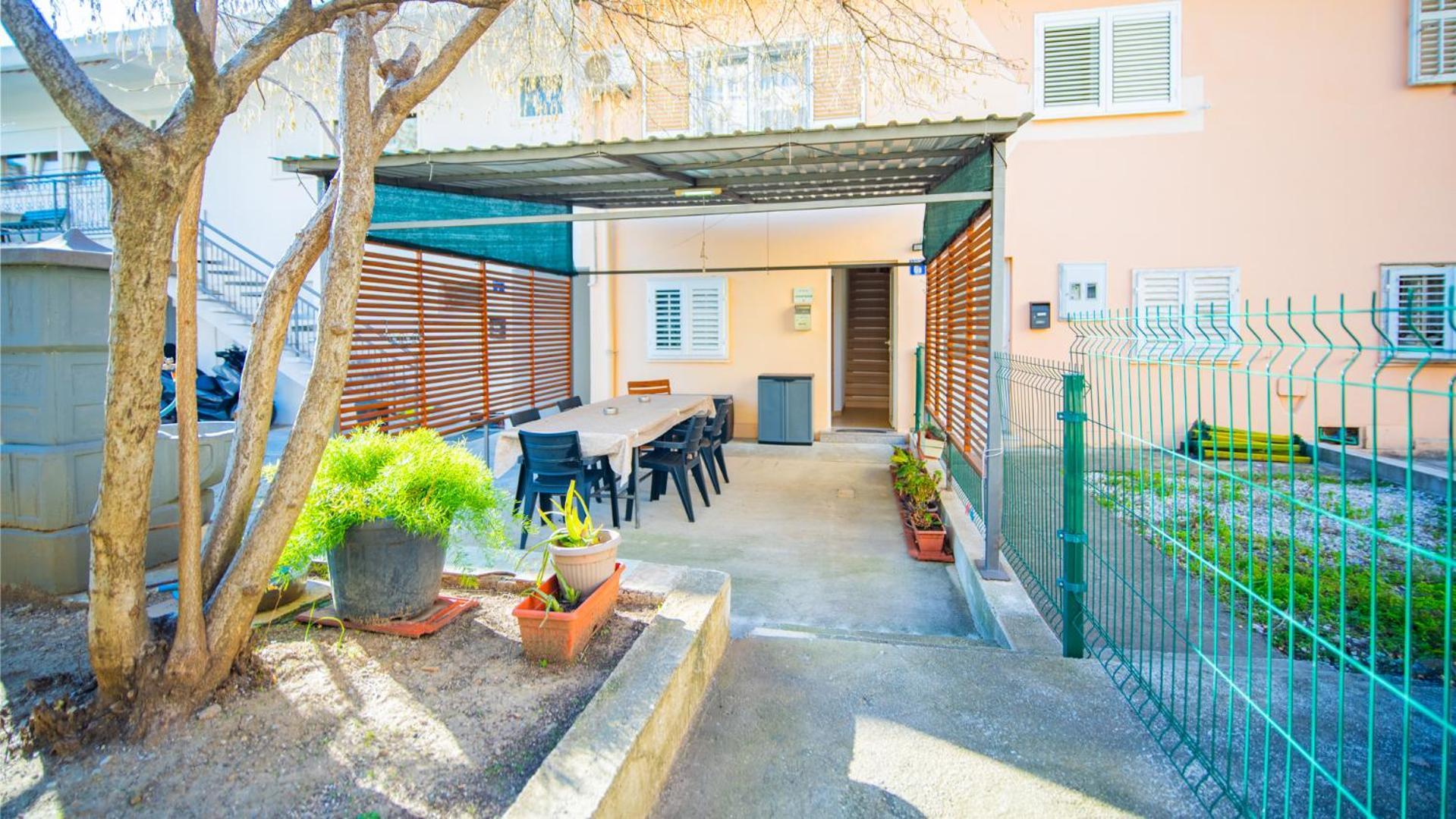 Apartmani Ana Tivat Eksteriør billede